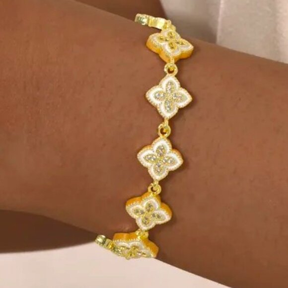 GOLD AND WHITE 18K GOLD DIPPED ENAMEL CZ LINKED CLOVER COPPER BASE BRACELET - Picture 2 of 2